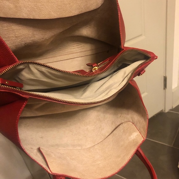 Red leather handbag - Picture 2 of 6